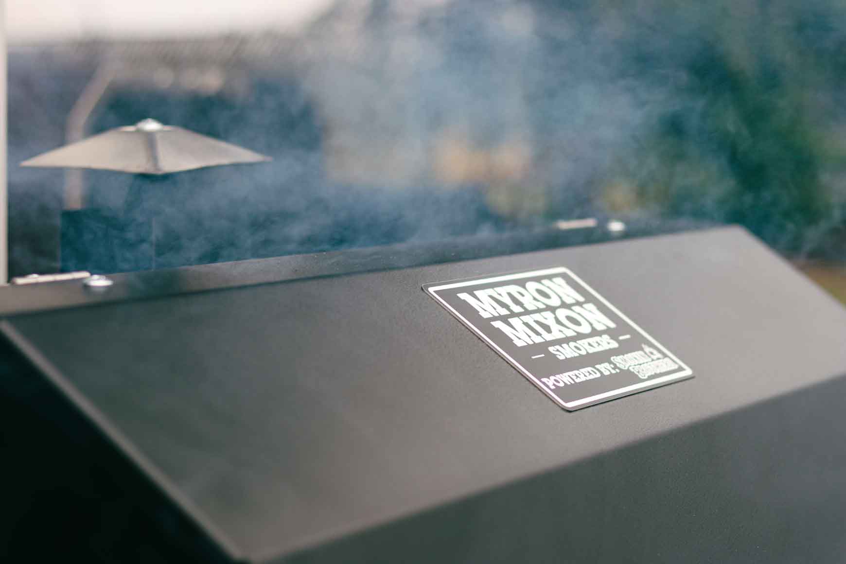 BARQ-H2O Pellet Smoker - Powered by Smokin' Brothers